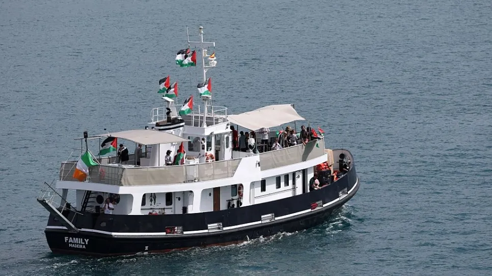 6 سفن من “أسطول الصمود” لكسر حصار غزة ترسو في ميناء بنزرت التونسي