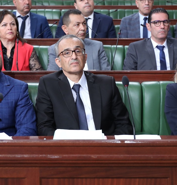 الحلومي: معالجة ملف البطالة تتم بإجراءات مدروسة ورئاسة الجمهورية تتابع الملفات التنموية والاجتماعية