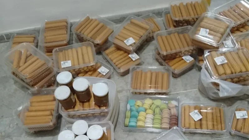 القصرين: حجز كميات كبيرة من منتجات منتهية الصلاحية بعد تدليس تواريخها بمناسبة رأس السنة