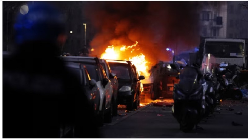 اشتباكات بين جماهير جنوة وإنتر ميلان خارج ملعب فيراريس والشرطة تفرض الأمن