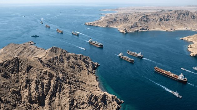 إيران تعلن فتح مضيق هرمز بالكامل